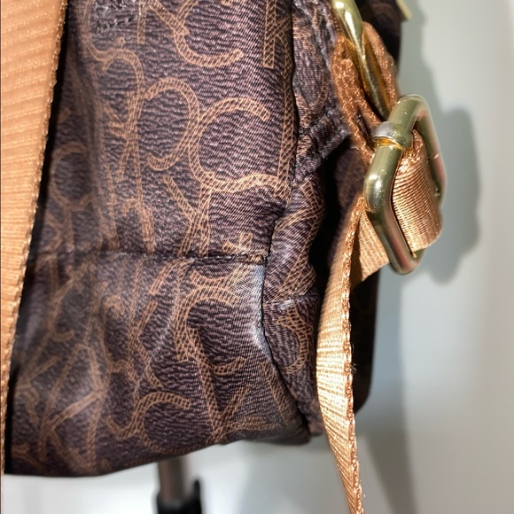 Backpack - Picture 14 of 15